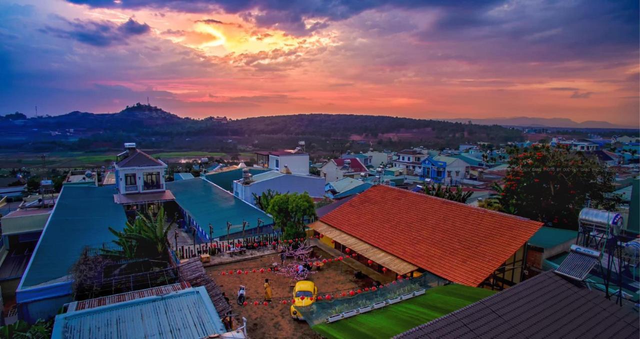 Nhà của Nếp Vila Plei Brel Exterior foto
